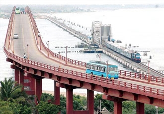 Annai Indira Gandhi Road Bridge